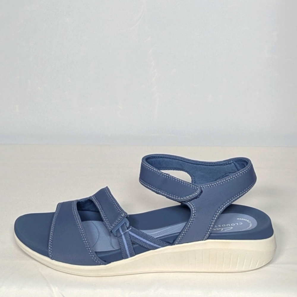 NEW Clarks Womens Glide Hi Shore Wedge Sandal Sz 9.5 wide blue denim